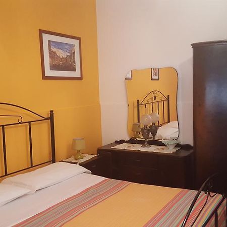 B&B Casa Paolo Fiumefreddo di Sicilia Luaran gambar
